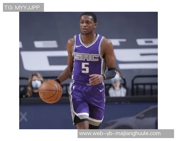 福克斯强调面对太阳需增强身体对抗保持进攻主动性才能逆转局势 福克斯强调面对太阳需增强身体对抗保持进攻主动性才能逆转局势