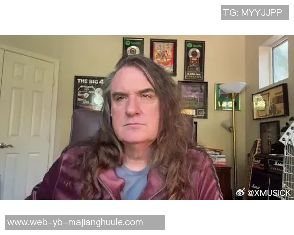 邮报报道石玫瑰乐队贝斯手马尼去世终生红魔球迷享年63岁